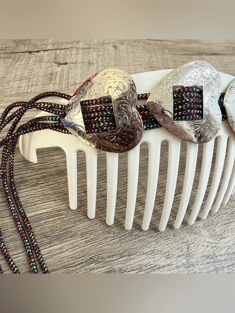 Vintage GOODY TZERS Hair Cincher Clip Comb‎ Large Colorful Silver Tone Hearts